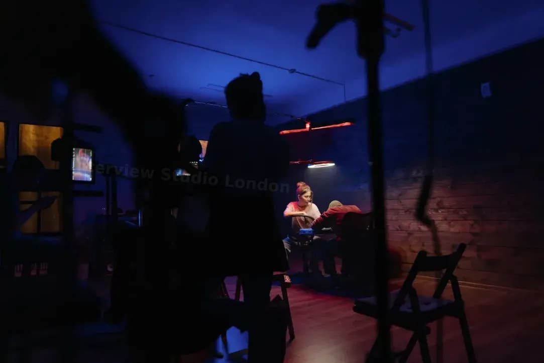 Interview Studio London 8